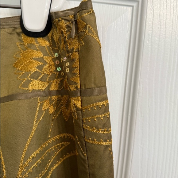 Liz Claiborne 100% Silk Skirt Midi Flare A Line 14 Floral Sequin Gold Olive - Picture 3 of 6